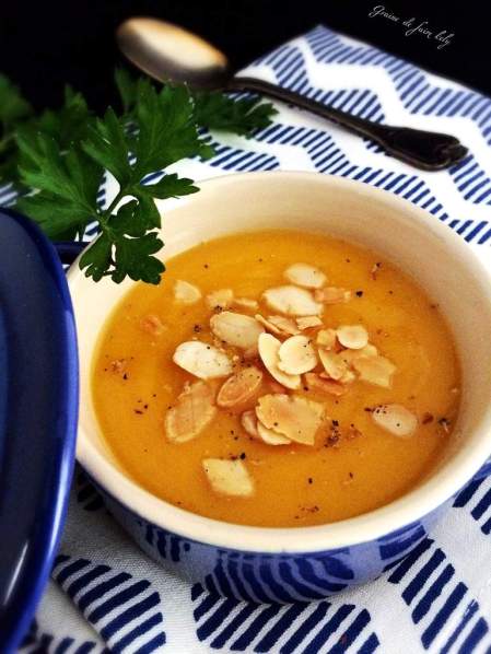 veloute-butternut-celeri-rave-amande-regalades-en-cascade-graine-de-faim-kely